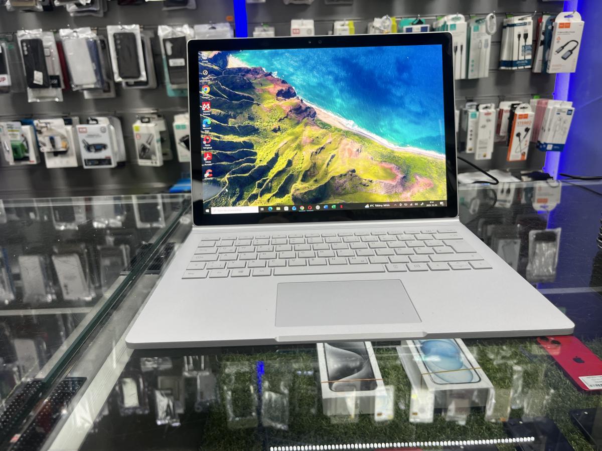 Microsoft Surface Book 13.5" 3000x2000 i5-6300U 2.40GHz 8GB  256GB 2in1 érintőkijelzős notebook /tablet, ezüst szinben