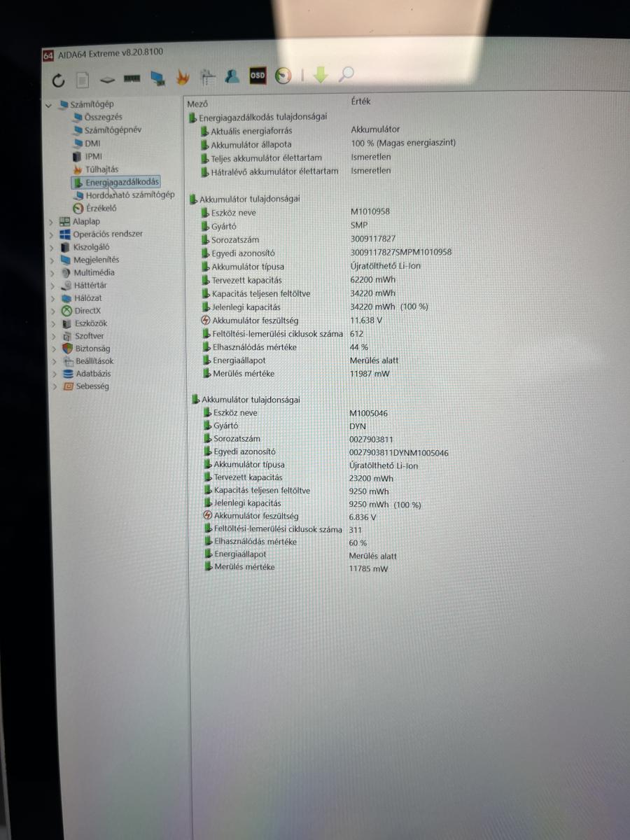 Microsoft Surface Book 2 15 , 15"  3240 x 2160 i7-8650U  16GB / 1TB SSD GTX1060 , 2in1 &eacute;rintőkijelzős notebook /tablet, ez&uuml;st szinben, haszn&aacute;lt