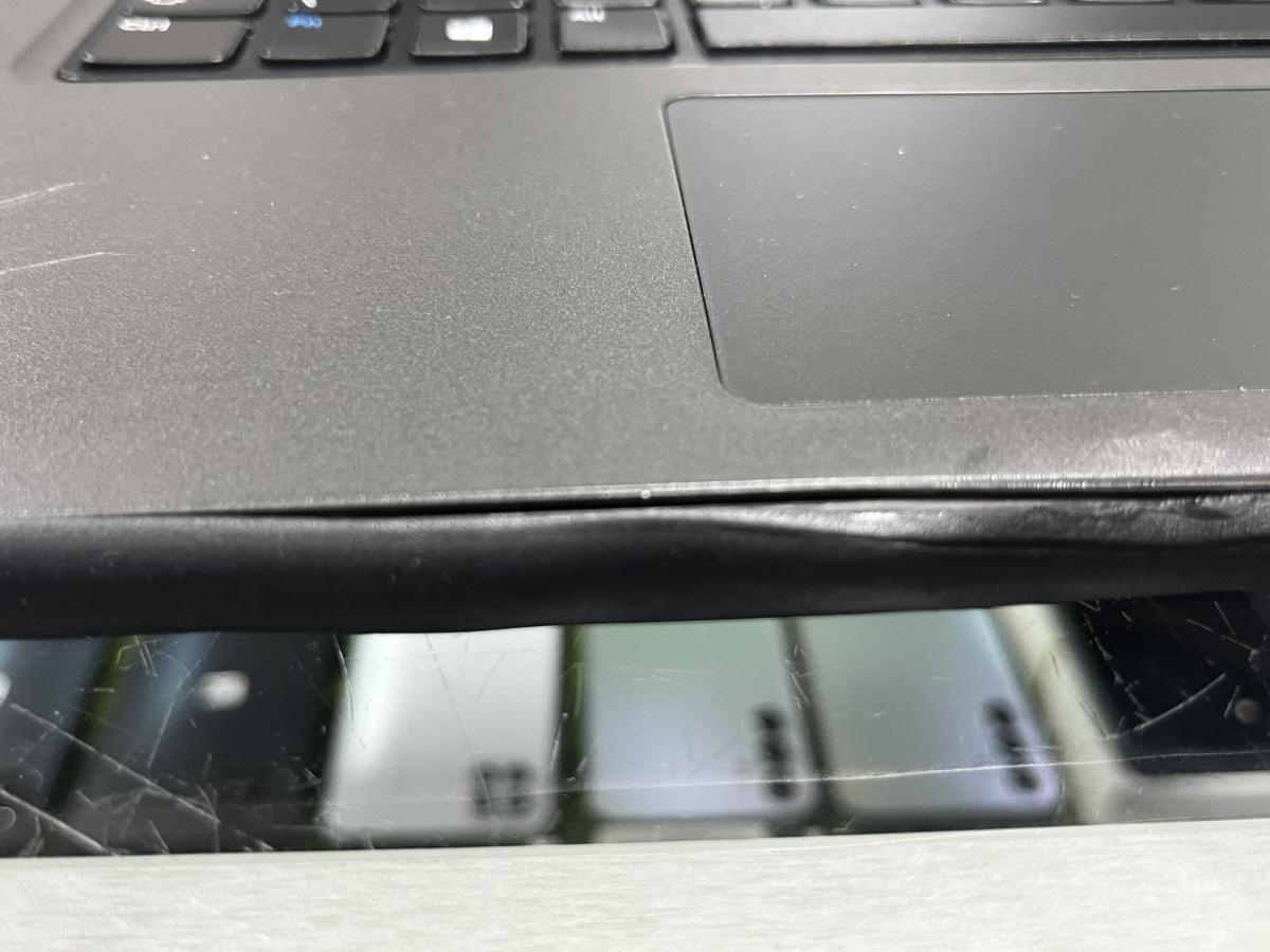 DELL Latitude 3310 13.2"HD I3-8145U 2.10GHz 8GB 250GB Win11 Fel&uacute;j&iacute;tott Notebook