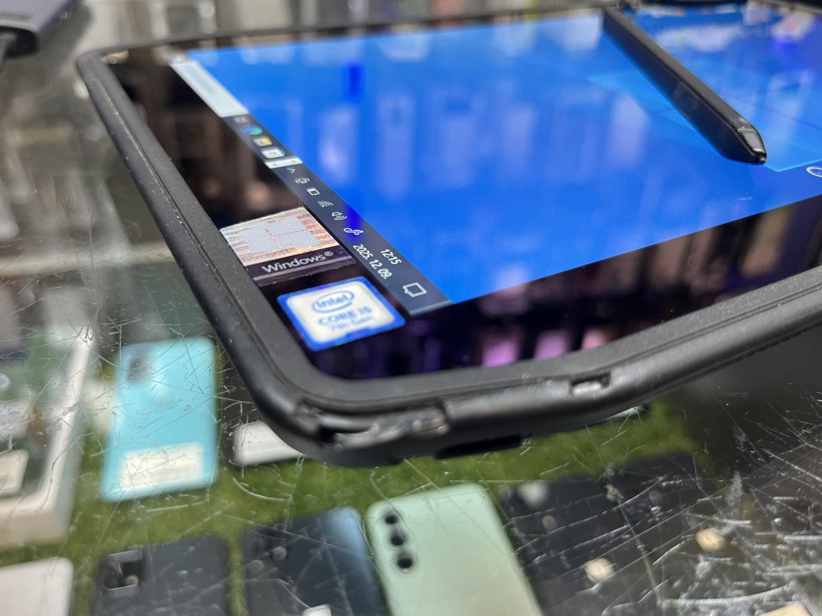 ZEBRA XPLORE Ix125R1 12.5"FHD i5-6200 8GB/256GB, 4G/LTE/GPS &uuml;t&eacute;s, por&aacute;ll&oacute; tablet &eacute;rintőcezuz&aacute;val, HASZN&Aacute;LT