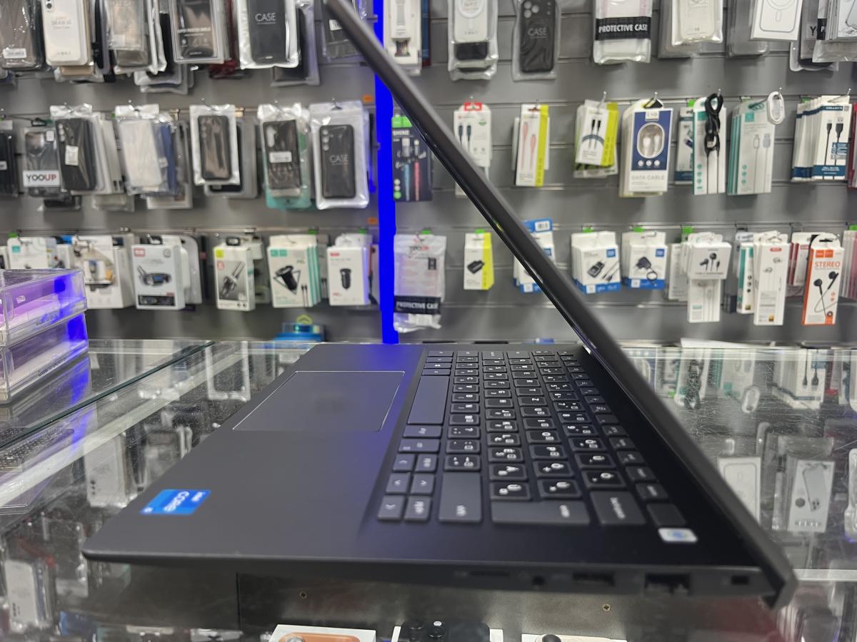 DELL VOSTRO 5402 14.0"FHD I5-1135G7 (11.gen) 2.40 GHz 8GB/512GB NVME SSD Windows 11 Pro