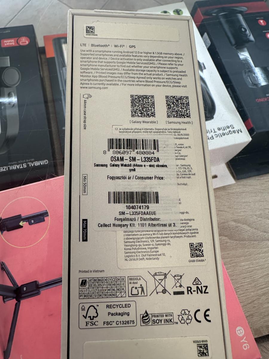 Samsung Galaxy Watch8 44mm LTE (SM-L335) Okos&oacute;ra, Grafit, haszn&aacute;lt