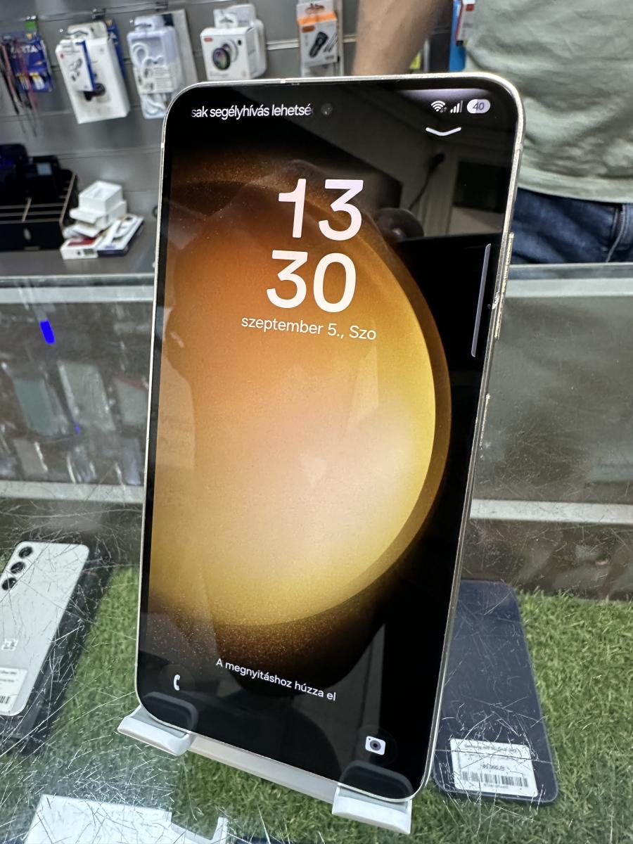 Samsung Galaxy S23 5G 8GB/128GB Cream szinben Dual SIM ,  (sm-s911B/ds) , HASZN&Aacute;LT 