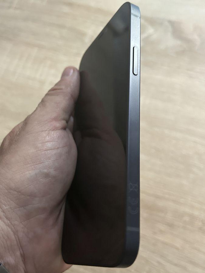 iPhone 12  64GB Black Mobiltelefon