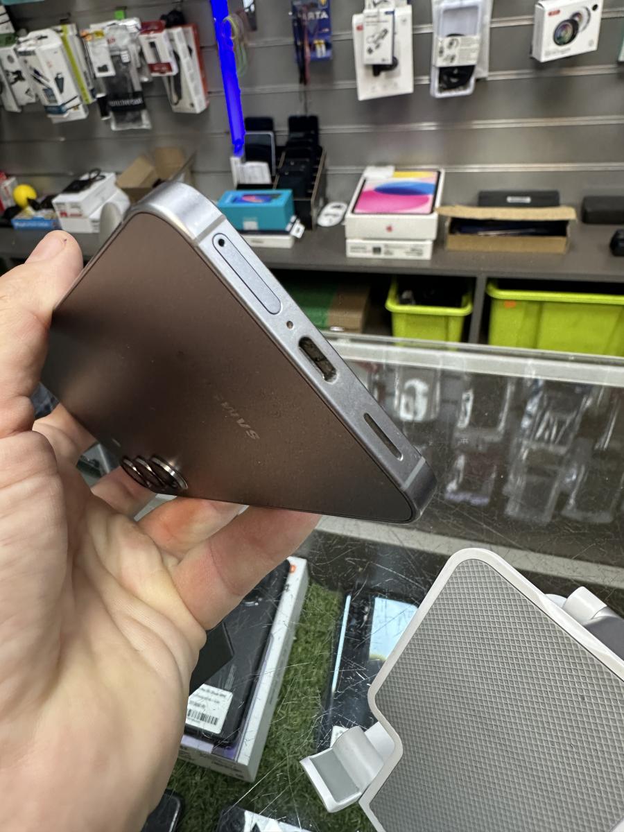 Samsung Galaxy S25 5G, Dual SIM, K&ouml;d&ouml;s ez&uuml;st szinben, 12GB /128GB (SM-S931B/DS) 
