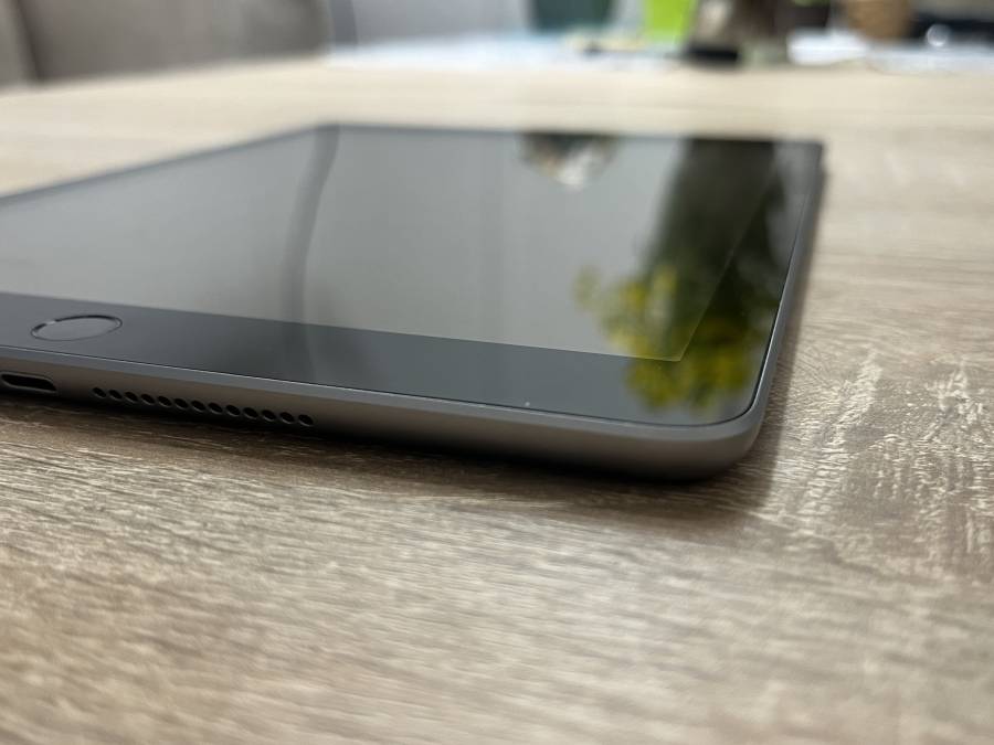  iPad 6. Gen 9.7 2018 Wi-Fi Cellular 32GB Space Gray 