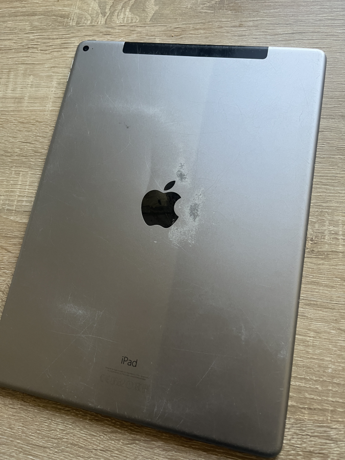 iPad Pro 12.9 1. Gen 2015 (Wi-Fi+Cellular 256GB space gray