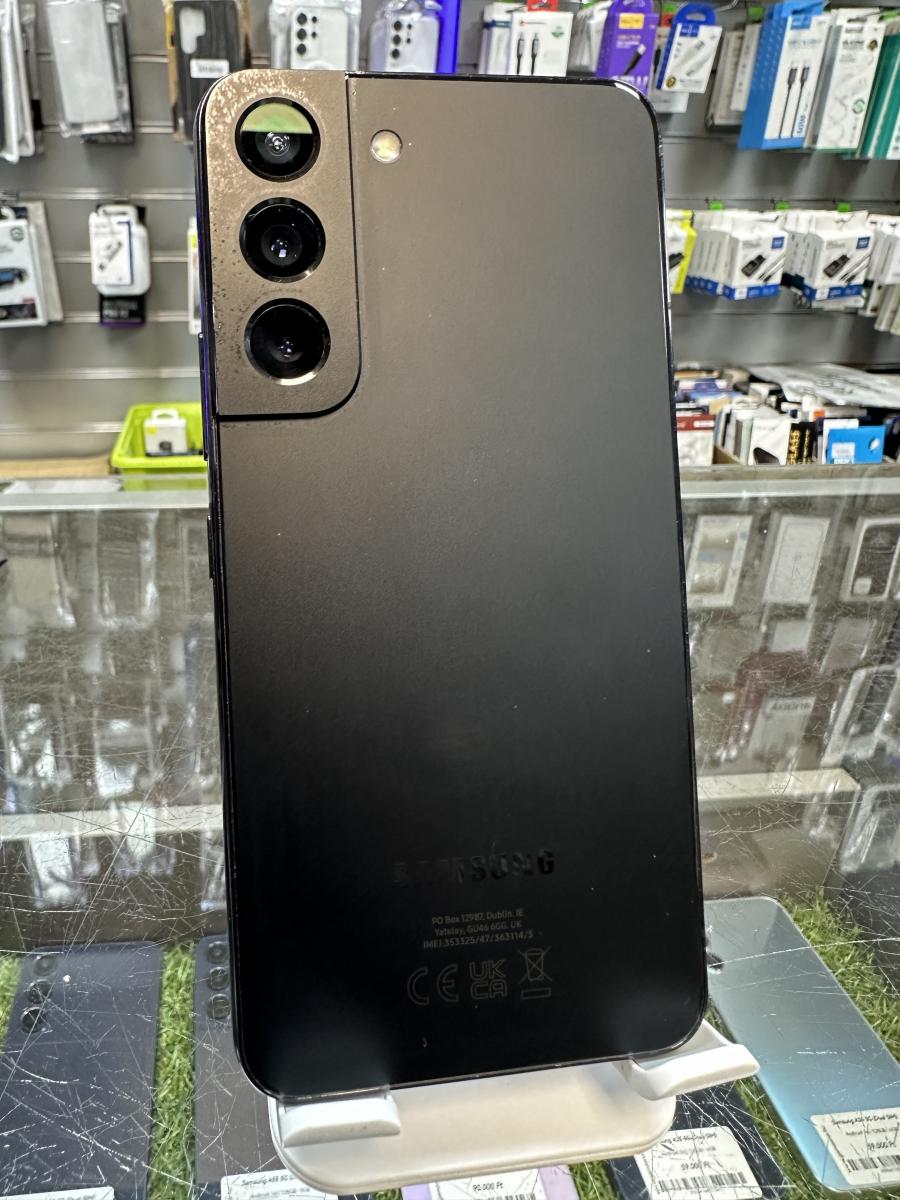 Samsung Galaxy S22  5G 128GB 8GB RAM SM-S901 FEKETE DUAL SIM MOBILTELEFON, HASZN&Aacute;LT