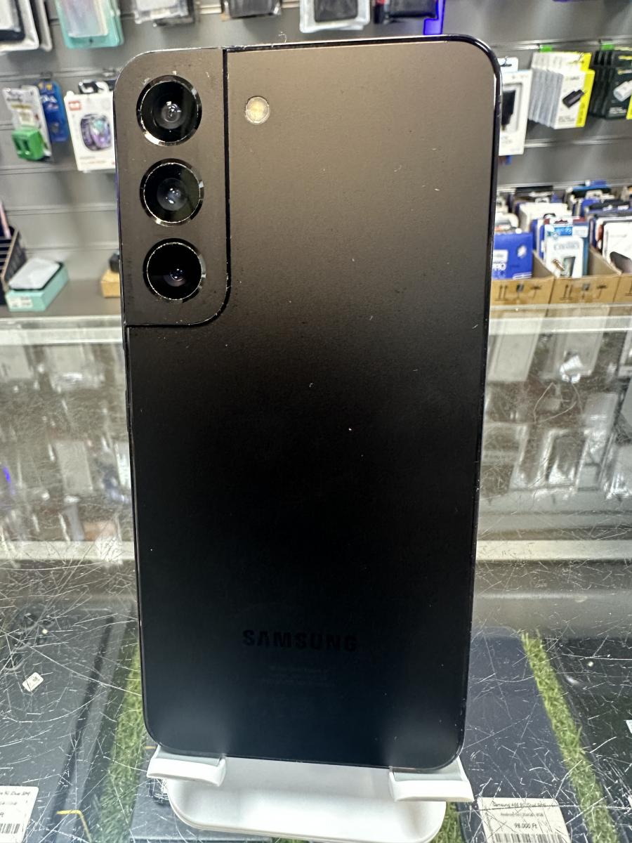 Samsung Galaxy S22  5G 128GB 8GB RAM SM-S901 FEKETE DUAL SIM MOBILTELEFON, HASZN&Aacute;LT