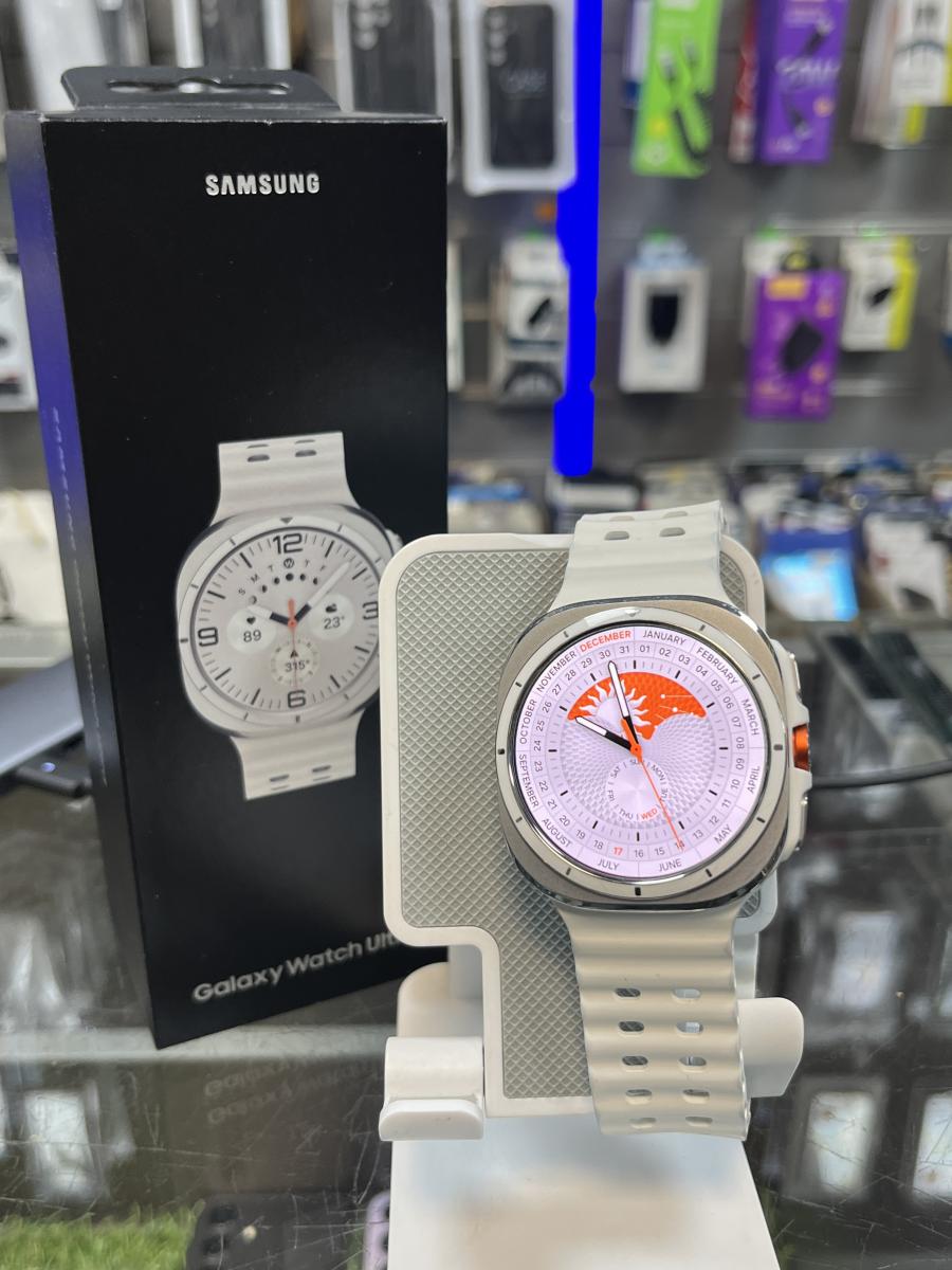 Samsung Galaxy Watch Ultra (2025) 47mm LTE Okos&oacute;ra, Tit&aacute;nfeh&eacute;r, haszn&aacute;lt