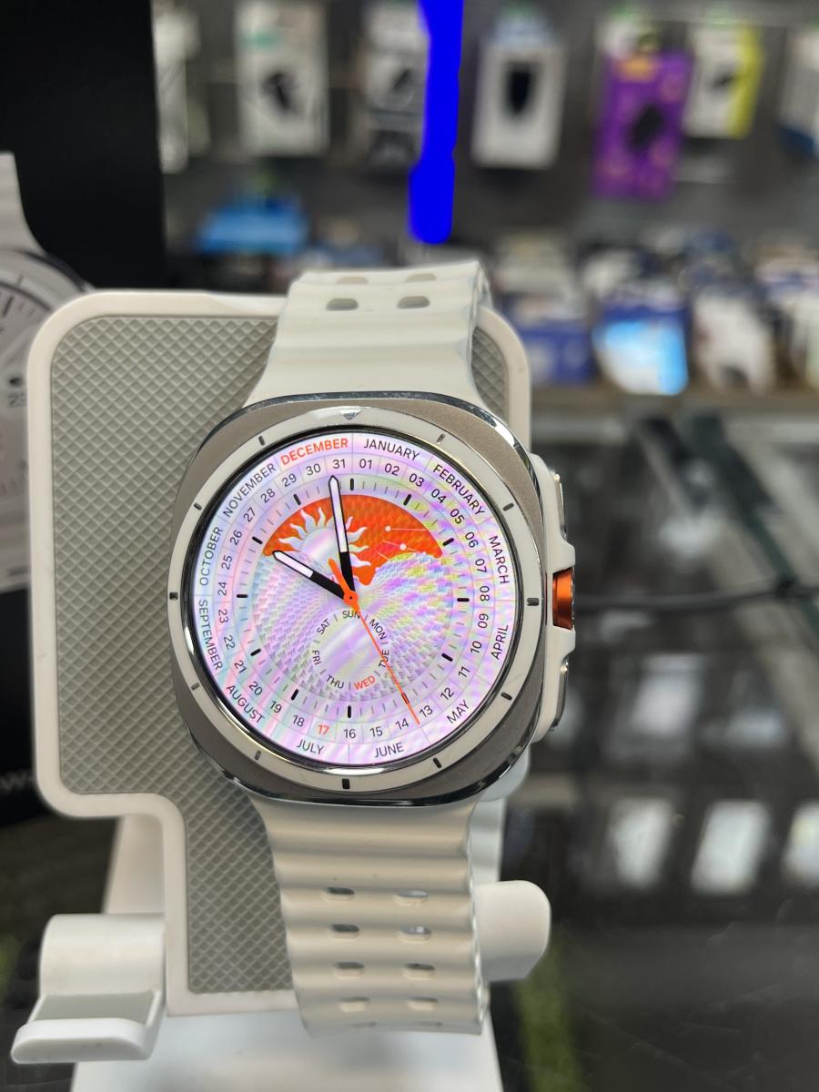 Samsung Galaxy Watch Ultra (2025) 47mm LTE Okos&oacute;ra, Tit&aacute;nfeh&eacute;r, haszn&aacute;lt