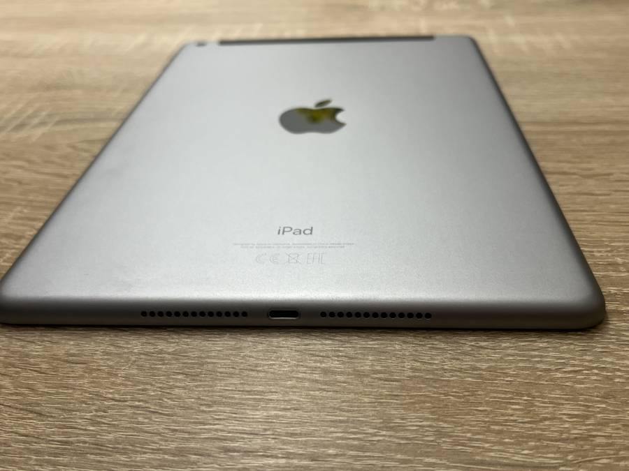  iPad 6. Gen 9.7 2018 Wi-Fi Cellular 32GB Space Gray 