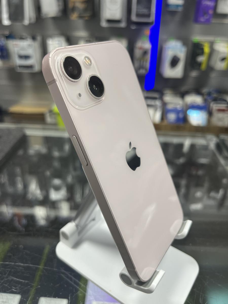 Iphone 13 128GB R&oacute;zsaszin F&uuml;ggetlen Mobiltelefon, haszn&aacute;lt 