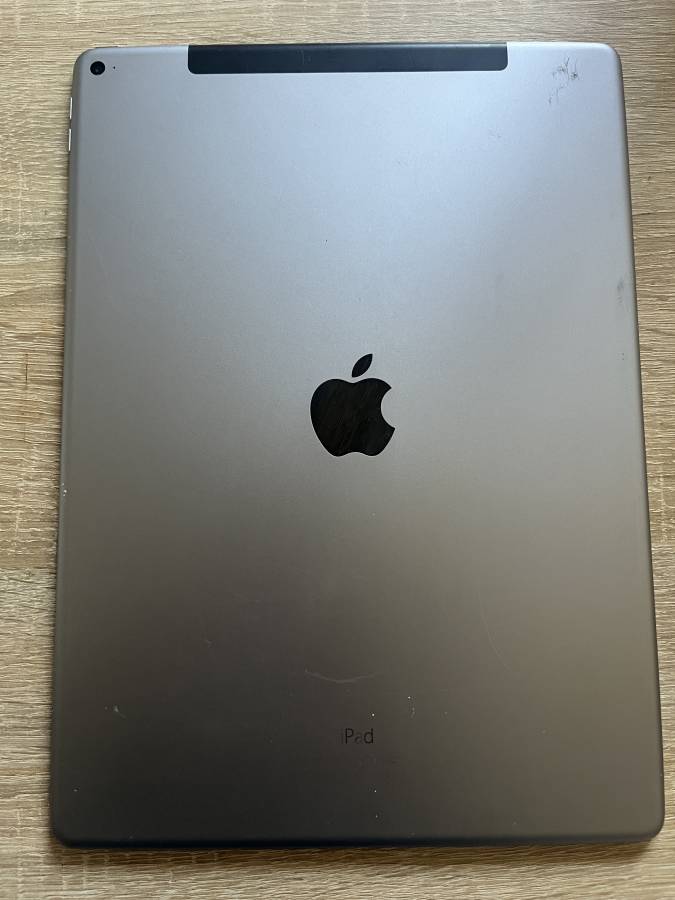 iPad Pro 12.9 1. Gen 2015 (Wi-Fi+Cellular 128GB Space Gray)