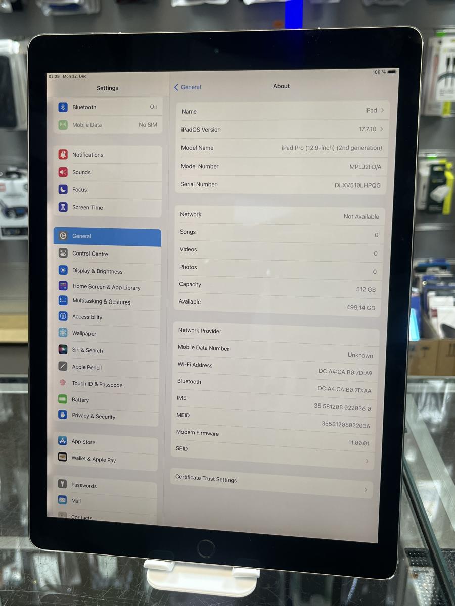 iPad Pro 12.9 2. Gen 2017 (Wi-Fi+Cellular 512GB Space Gray) , HASZN&Aacute;LT