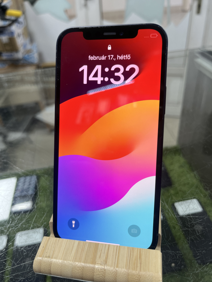iPhone 12  64GB Black Mobiltelefon