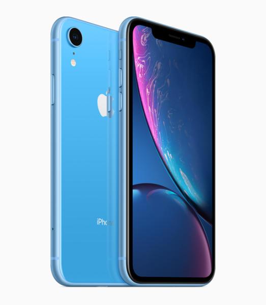 iPhone XR  64GB világoskék Mobiltelefon 