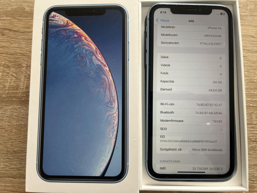 iPhone XR  64GB világoskék Mobiltelefon 