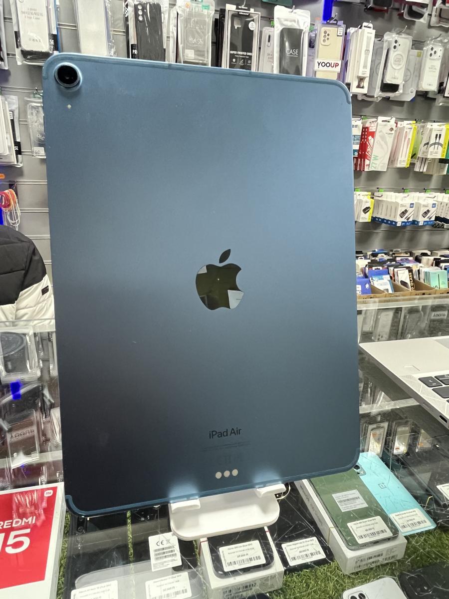 iPad Air 5. Gen M1 2022 (Wi-Fi+Cellular 5G ) 64GB Kék , HASZNÁLT