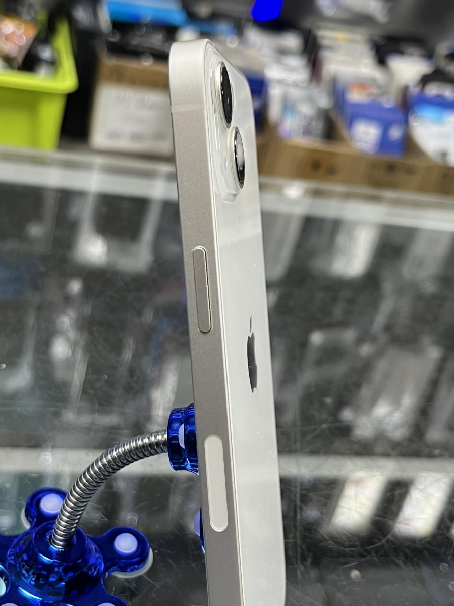 Iphone 13 128GB Fehér Független Mobiltelefon, használt