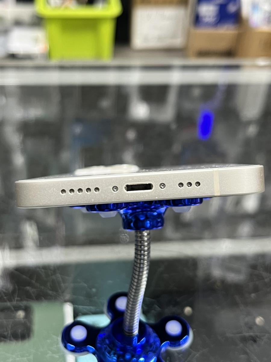 Iphone 13 128GB Fehér Független Mobiltelefon, használt