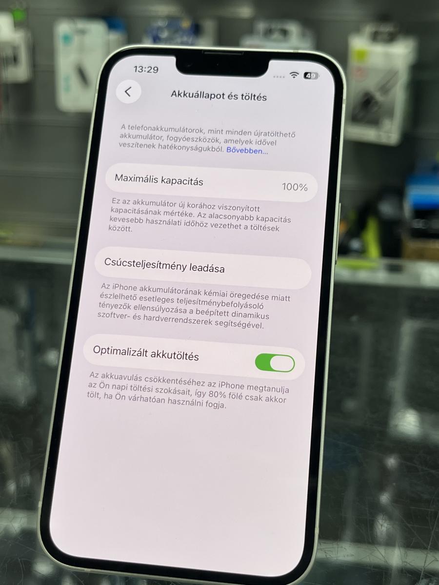 Iphone 13 128GB Fehér Független Mobiltelefon, használt