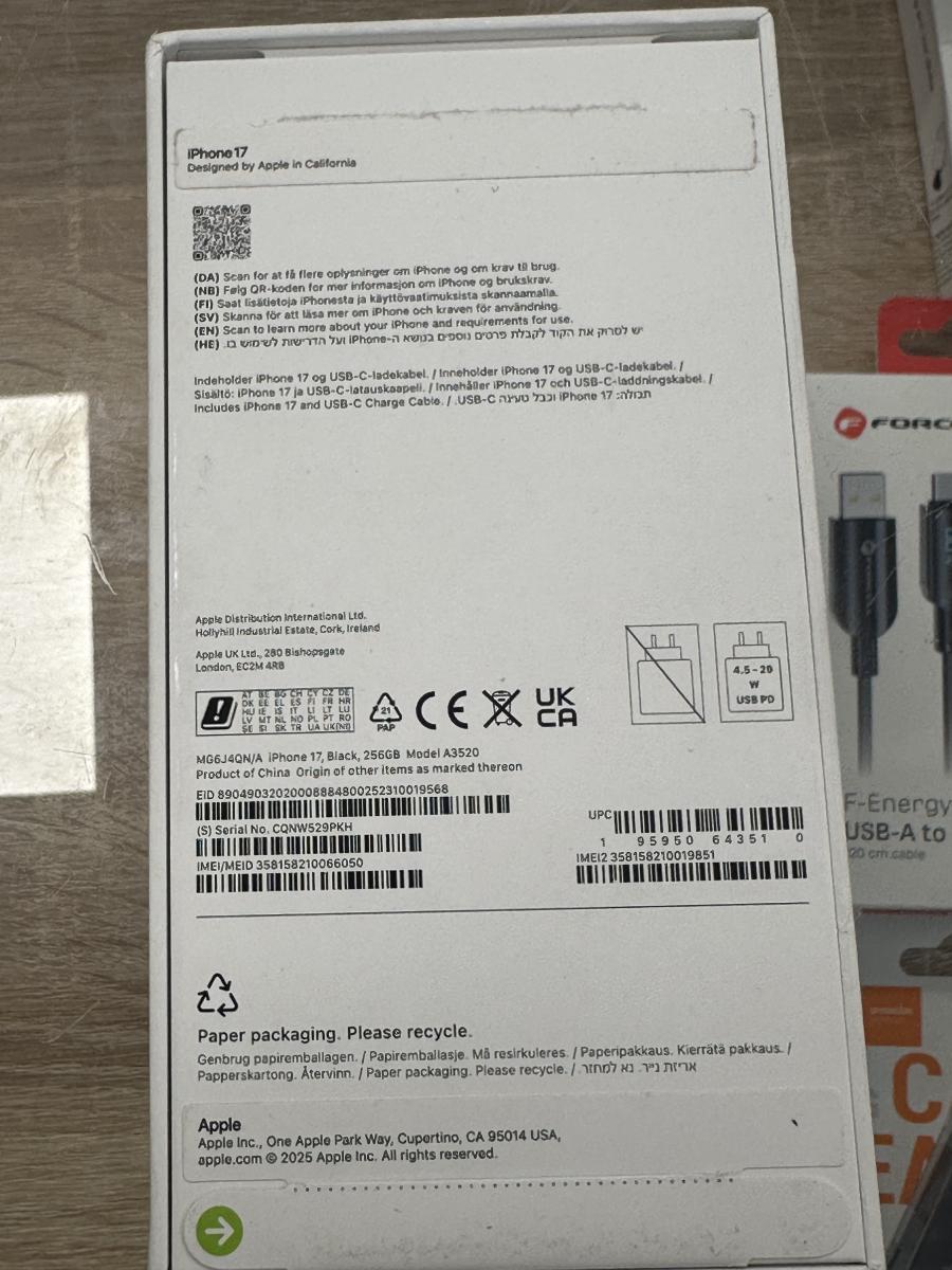 Apple iPhone 17 256GB mobiltelefon fekete