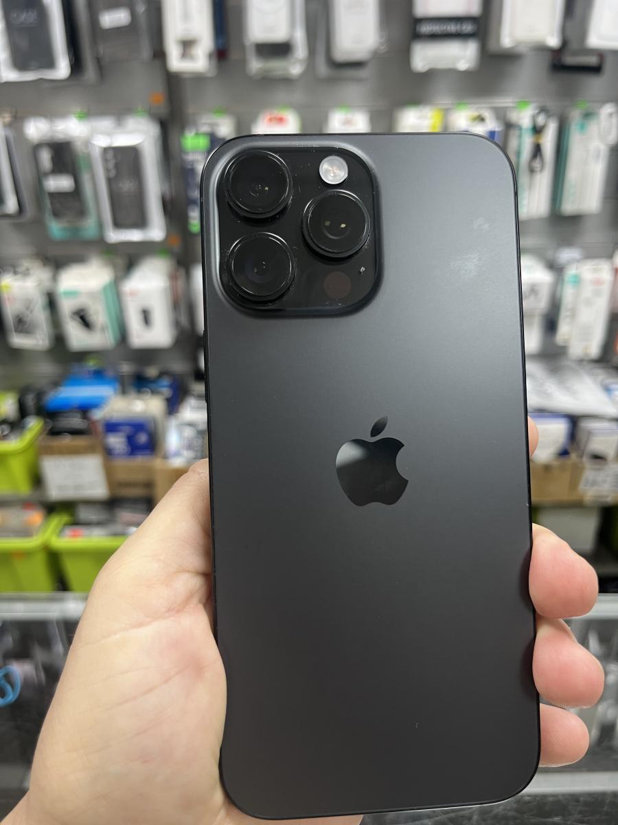 iPhone 16 Pro Max One Függő !!! 256GB 5G Fekete Mobiltelefon 