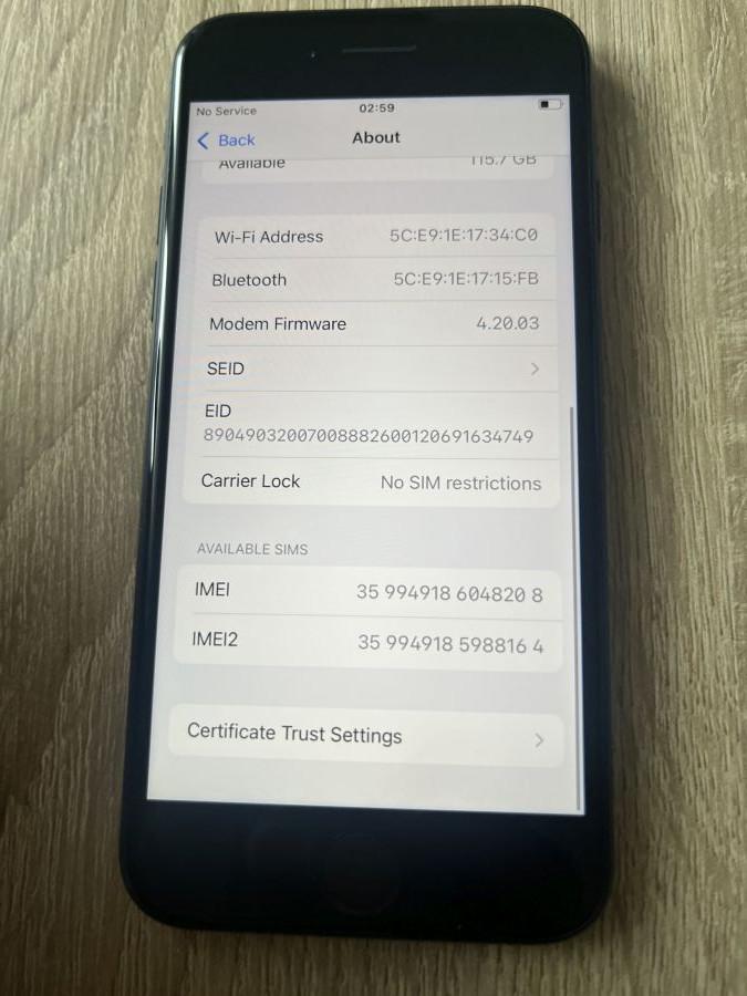 iPhone SE 3. Gen 2022 128GB Black Mobiltelefon 