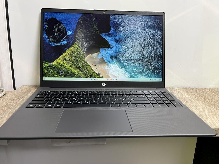 HP 255 G10 15.6" AMD Ryzen 3 7330 512GB SSD/8GB DDR4 Notebook ( 8A5G3EA) Win10 Home