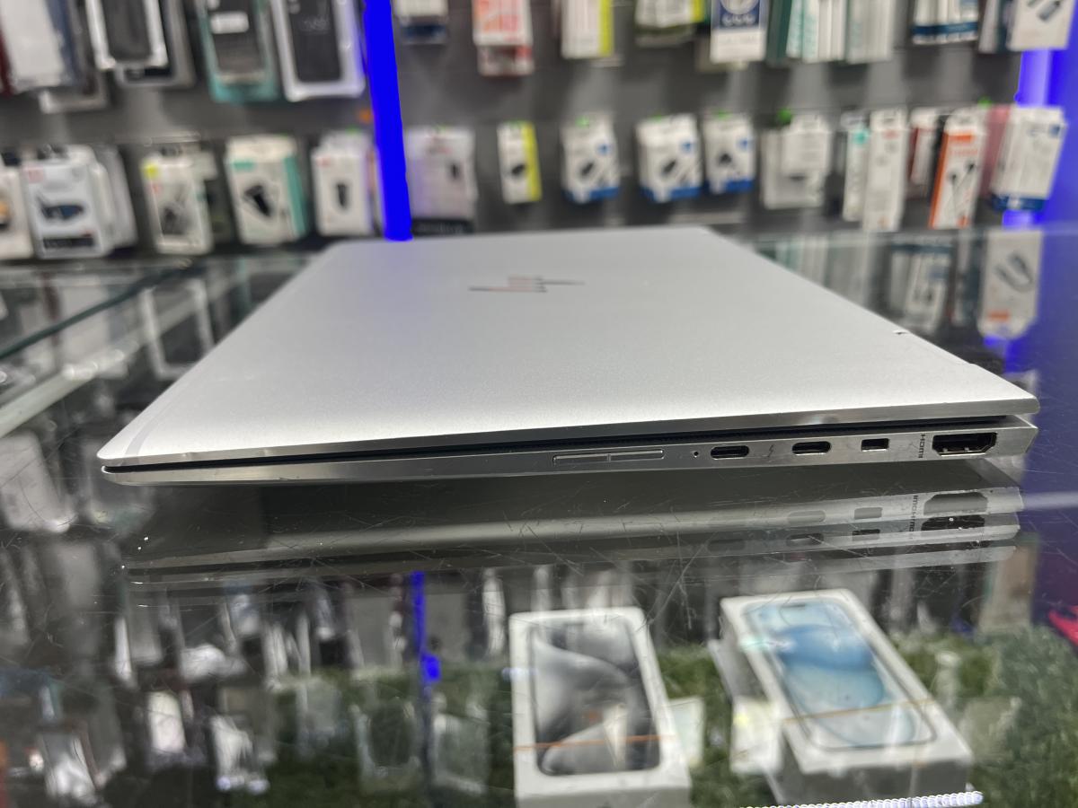 HP Elitebook 830 G6 ( 4WE10AV )13.3" FullHD i5-8365U 8G/256GB SSD, Win11Pro , Magyar Bill
