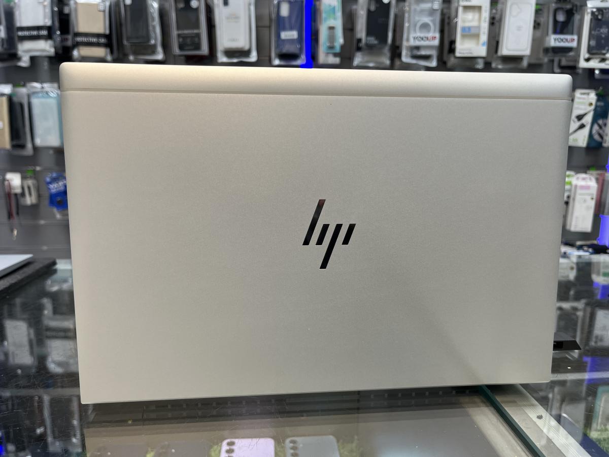 HP Elitebook 830 G8 ( 56Y55EC )13.3" FullHD i5-1145G7 16G/256GB SSD, Win11Pro , Gy&aacute;ri Magyar Bill, FEL&Uacute;JITOTT