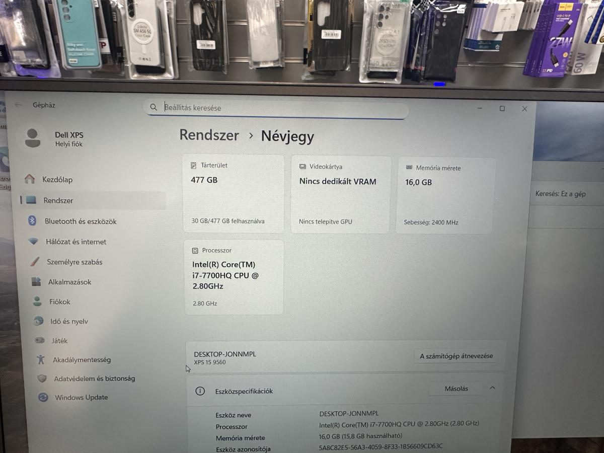 Dell XPS 15 9560 - 15.6" FHD  i7-7700HQ, 16GB, 512GB SSD, GTX1050 / 4GB ,Win11 Pro, Silver , haszn&aacute;lt Notebook 