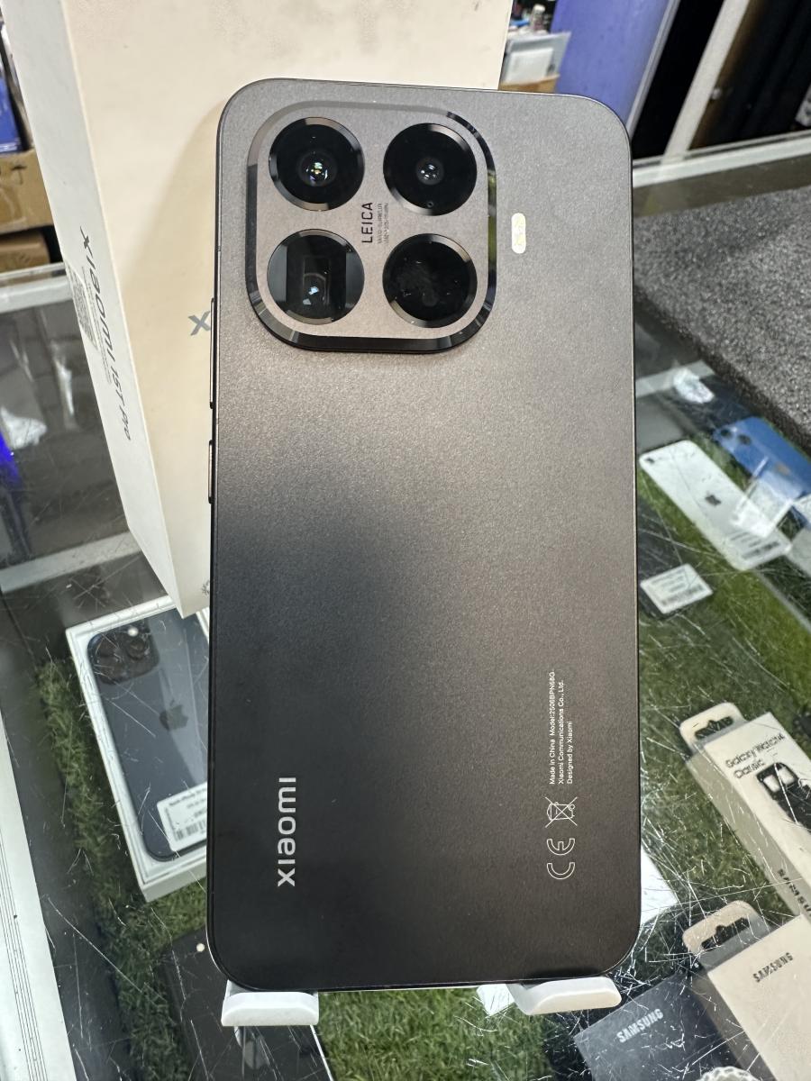 Xiaomi 15T PRO 256GB 12GB RAM Fekete, 2506BPN68G, haszn&aacute;lt mobiltelefon 