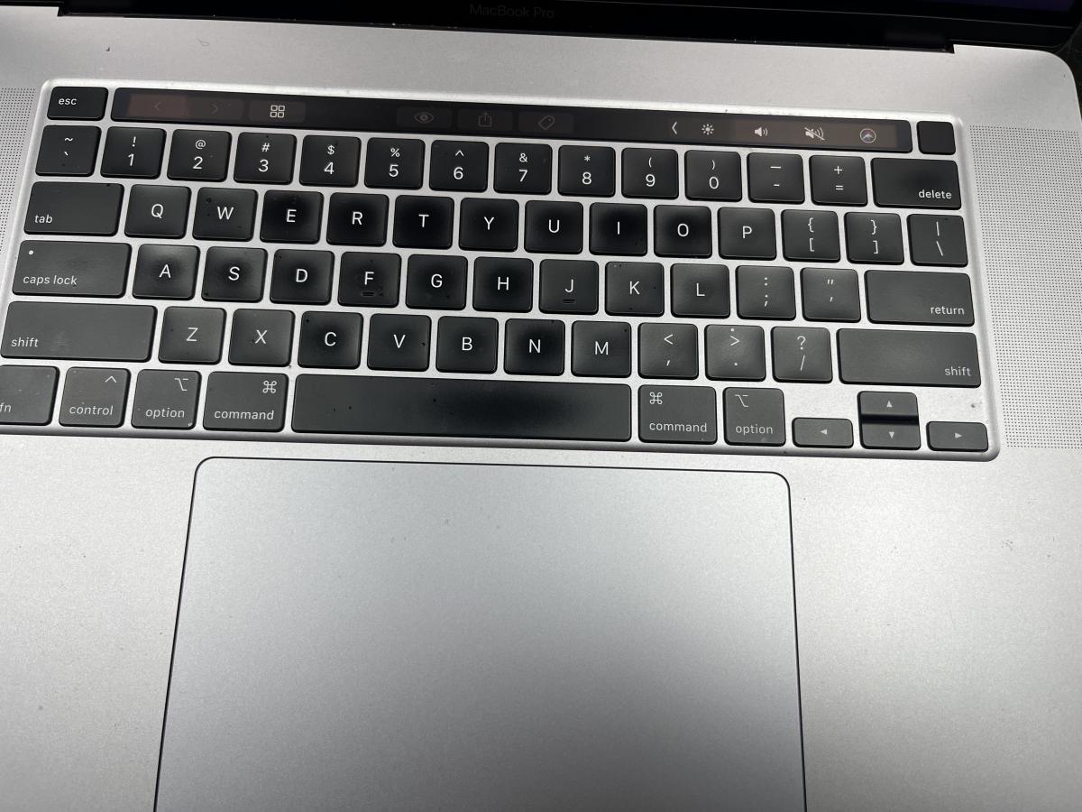 Apple MacBook Pro 16" Retina  2019 i7-9750H 2.60GHz  16GB 1TB SSD  RADEON PRO 5300M , Space gray , US KEY