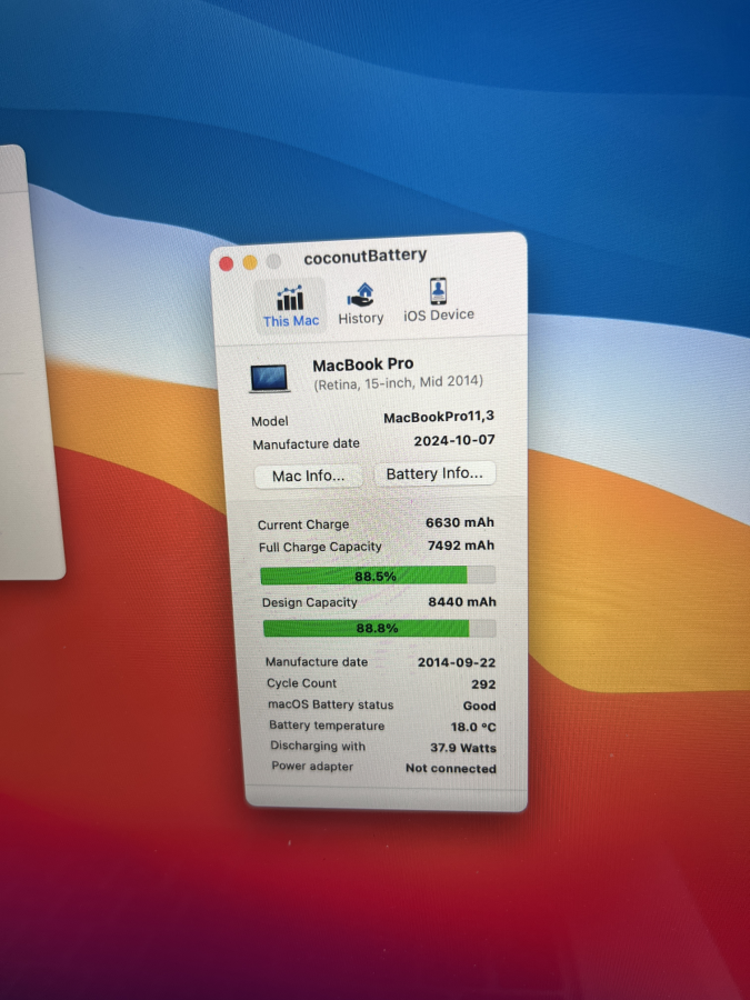 Apple MacBook Pro 11,3 15" Retina Mid 2014  i7-4870HQ  2.0GHz 16GB (2x8GB ) / 128GB SSD ezüst 