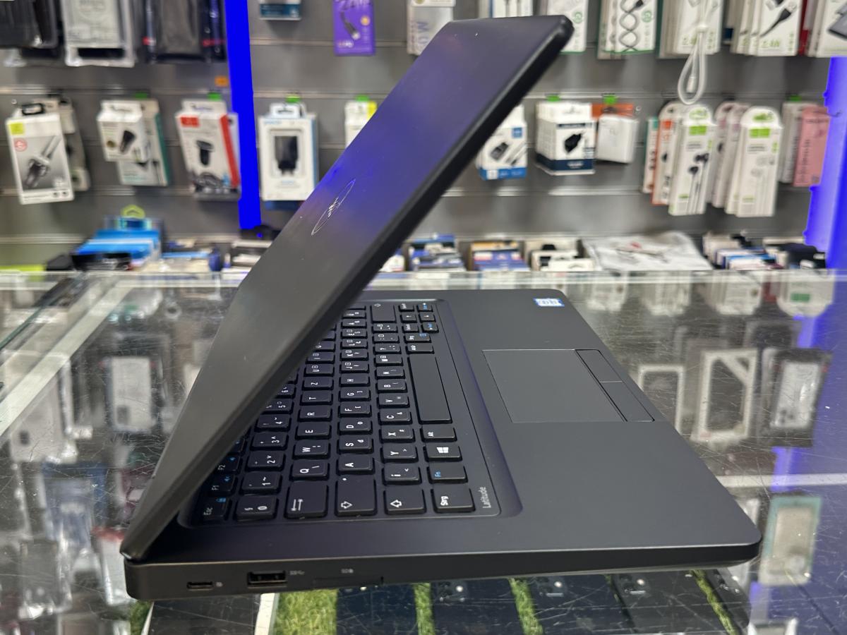 DELL Latitude 5480 14"HD, i3-7100U 8GB/250GB m.2 SSD, Win11 Pro , FELUJITOTT