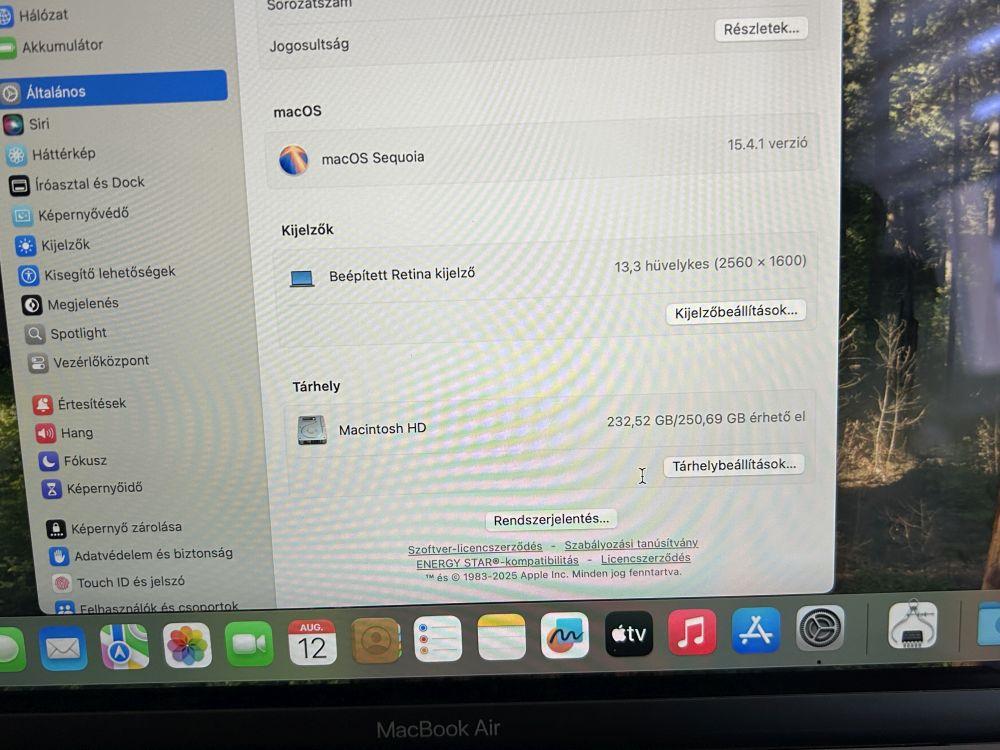 Apple MacBook Air 2020 13" Retina 9,1  Intel I3-1000NG4 1.1GHz 8GB / 256G SSD Space Gray