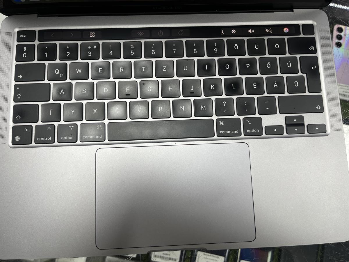 Apple MacBook Pro 13" Retina Touchbar 2020 M1 8/8 Magos CPU 8GB / 256G SSD, Space Gray