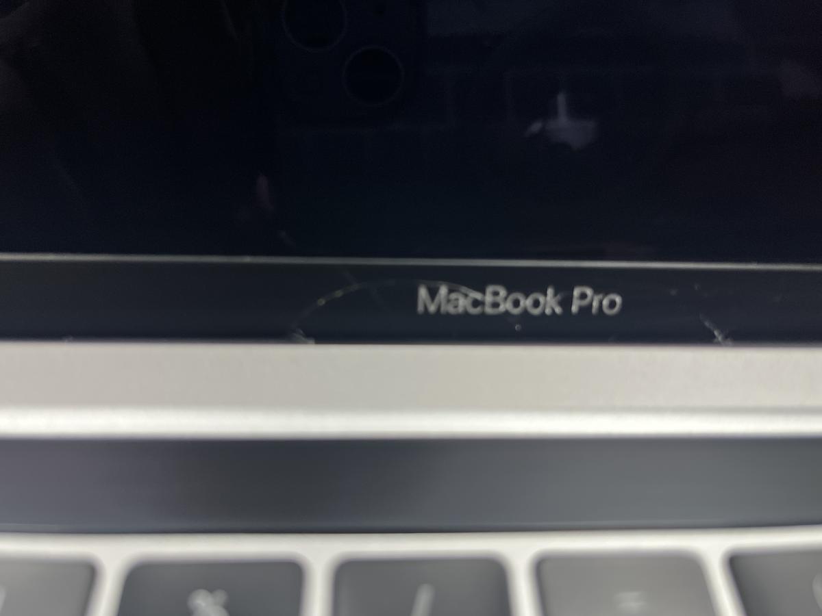 Apple MacBook Pro 13" Retina Touchbar 2020 M1 8/8 Magos CPU 8GB / 256G SSD, Silver