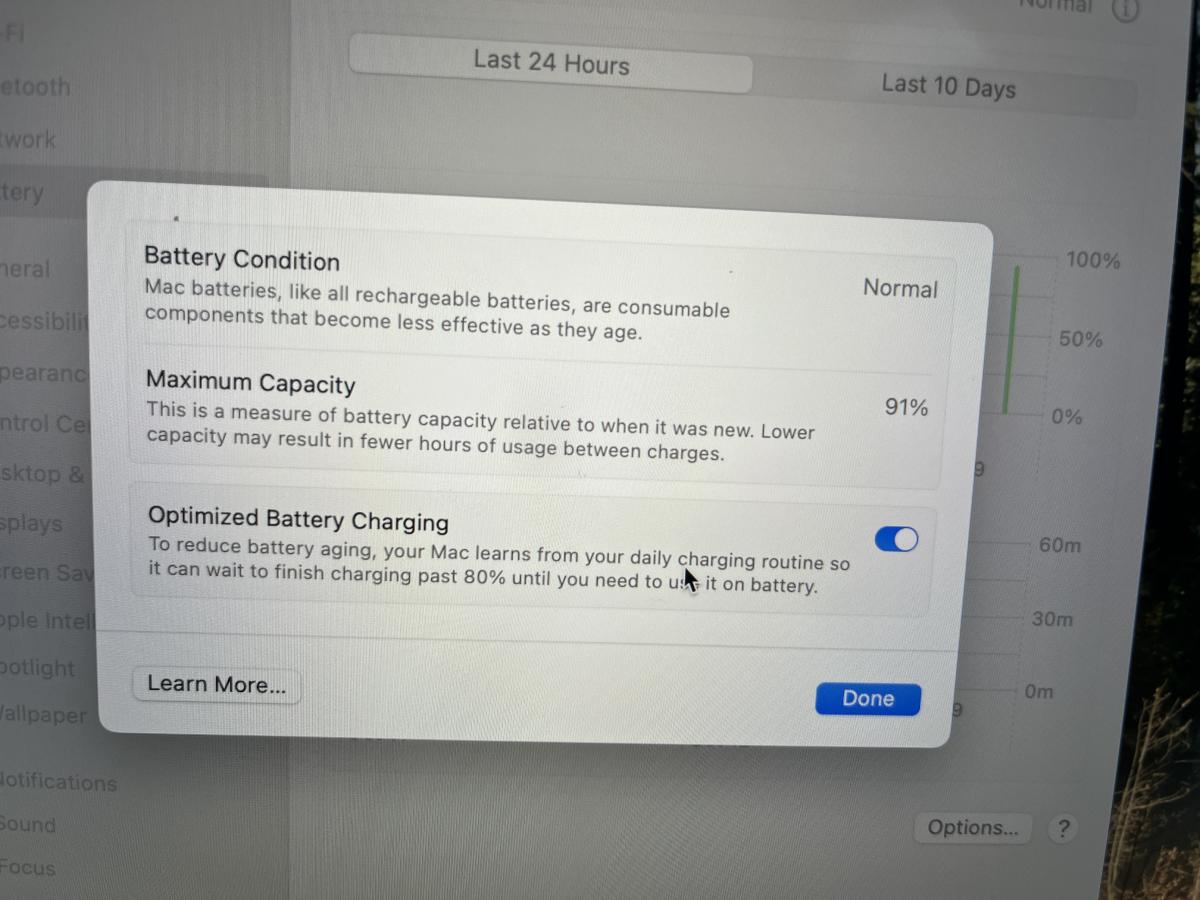 Apple MacBook Pro 13" Retina Touchbar 2020 M1 8/8 Magos CPU 8GB / 256G SSD, Space Gray, FELÚJITOTT
