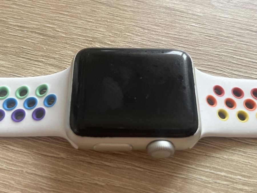 Apple Watch 3 38mm silver Nike+ használt okosóra, 