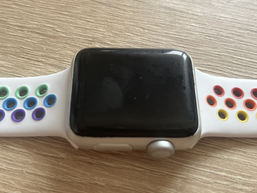 Apple Watch 3 38mm silver Nike+ használt okosóra, 