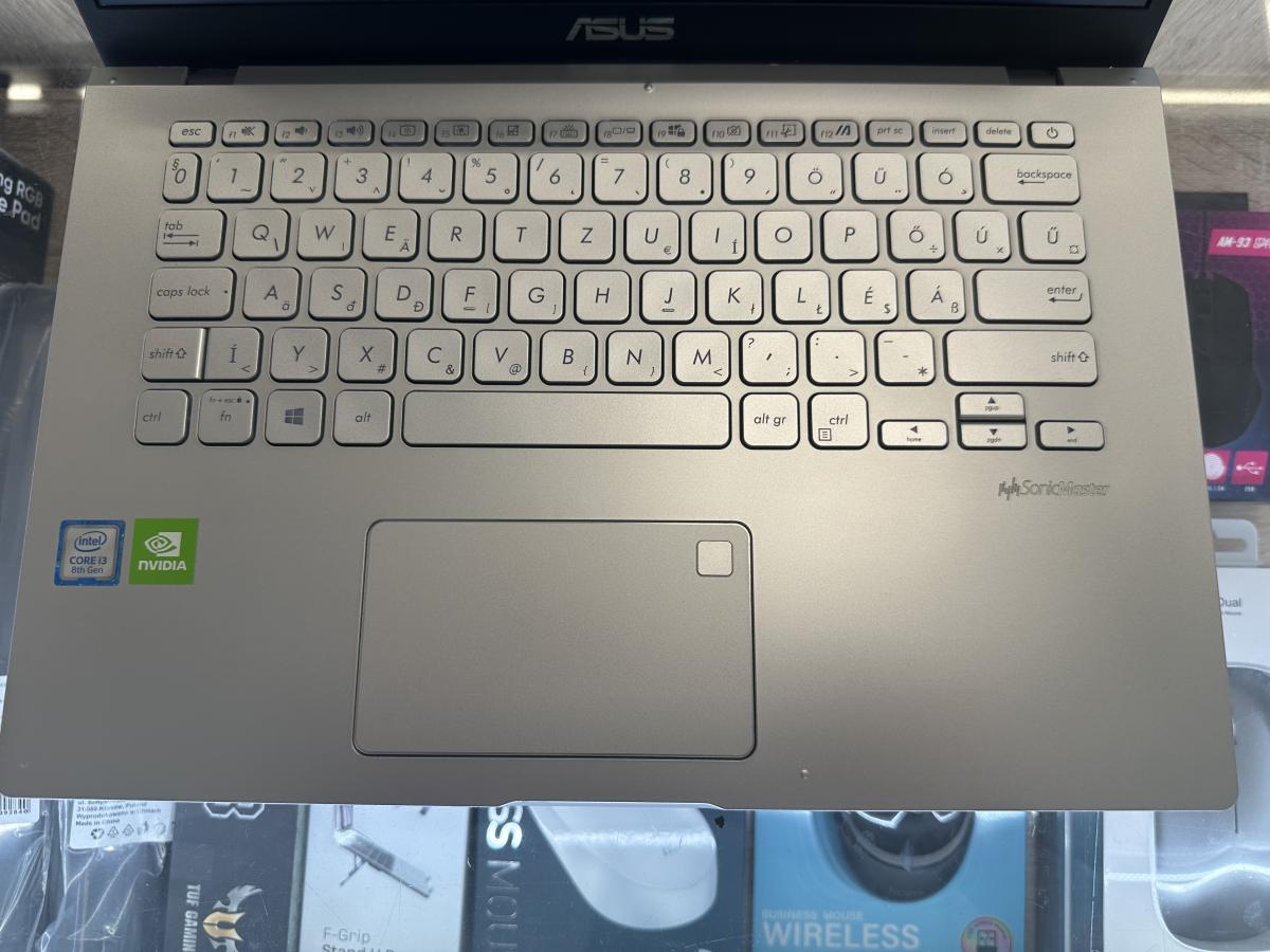 ASUS X409FB-BV018T 14" FHD i3-8145U 12GB 500GB SSD+1TB HDD , Win11 fel&uacute;jitott notebook