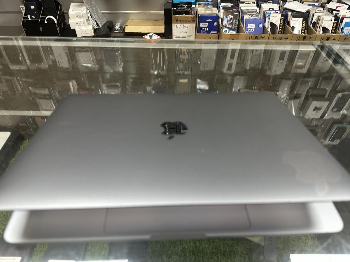 Apple MacBook Pro 13.3" Retina 2022 M2 8/10 Magos CPU 16GB / 256G SSD, space Gray 