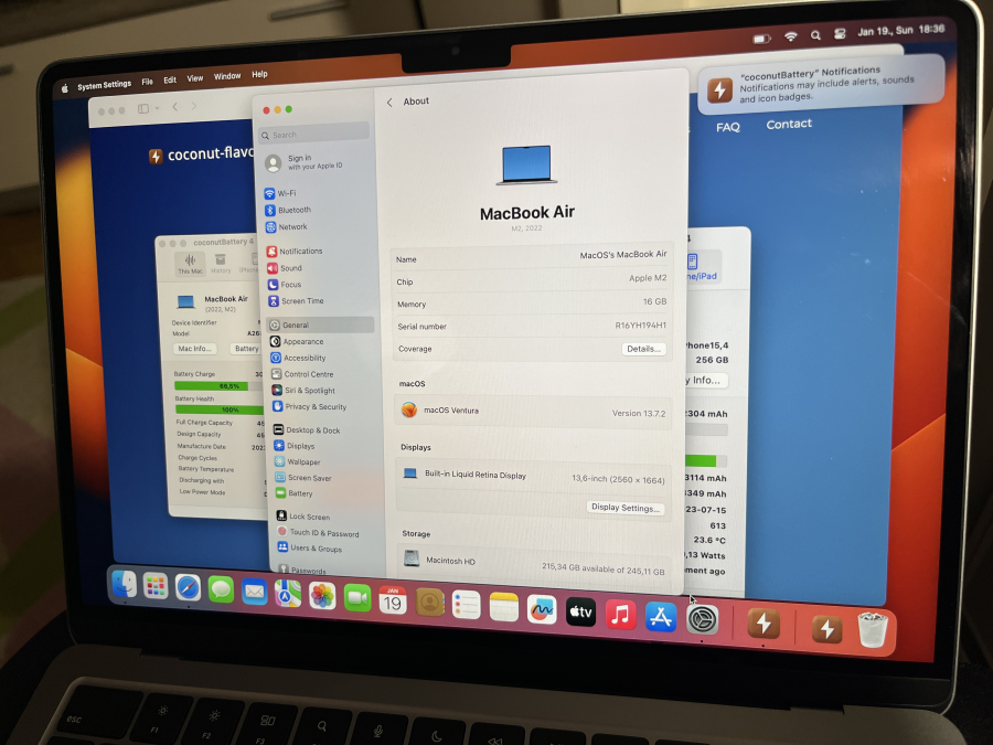 Apple MacBook Air 2022 M2 13.6" Liquid Retina 8G/ 256GB , US billentyűzet