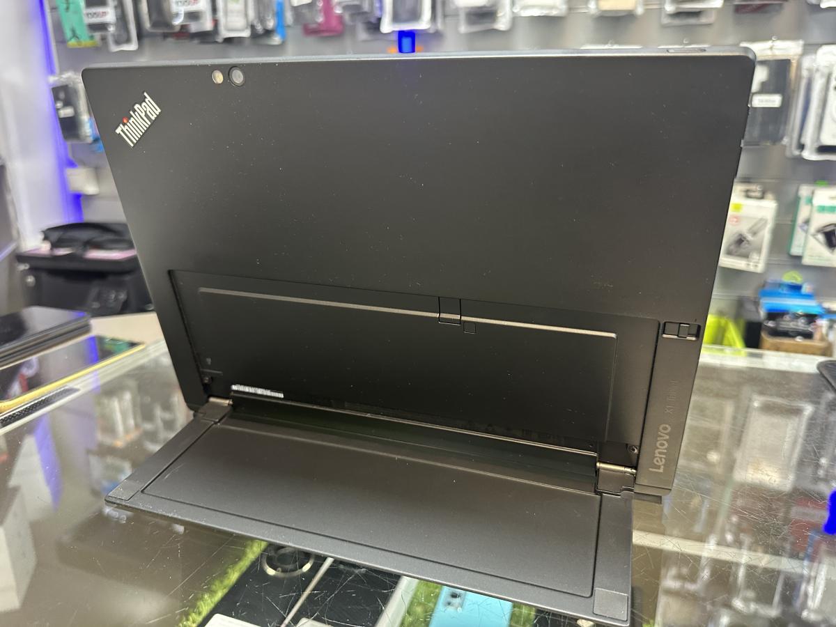 ThinkPad X1 Tablet 2. Gen 12" 2K  Erintőkijelzős  Win11 Tablet i5-7Y57, 8GB/256GB, billentyűzet, FEL&Uacute;JITOTTT