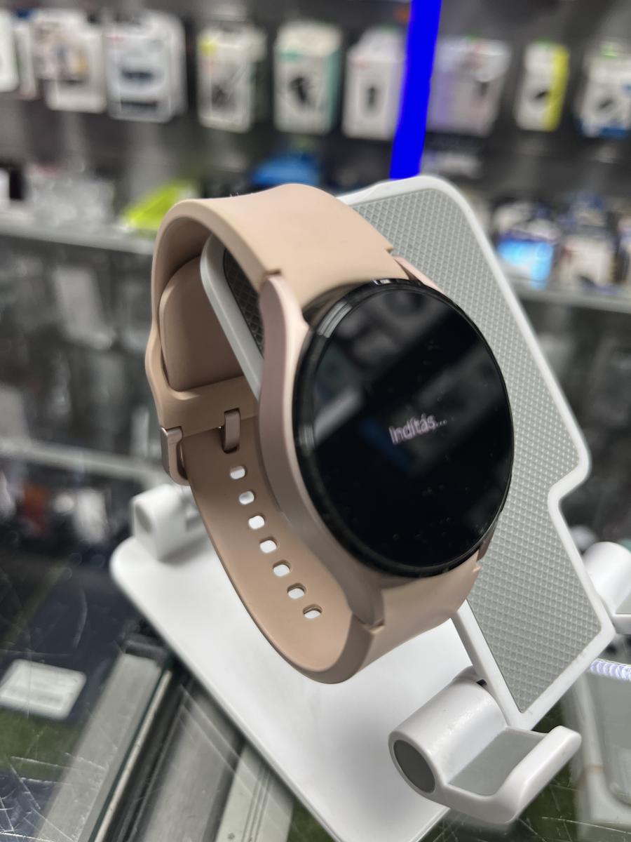 Samsung SM-R860 Galaxy Watch4 , Rózsaarany 40 mm Okosóra, HASZNÁLT