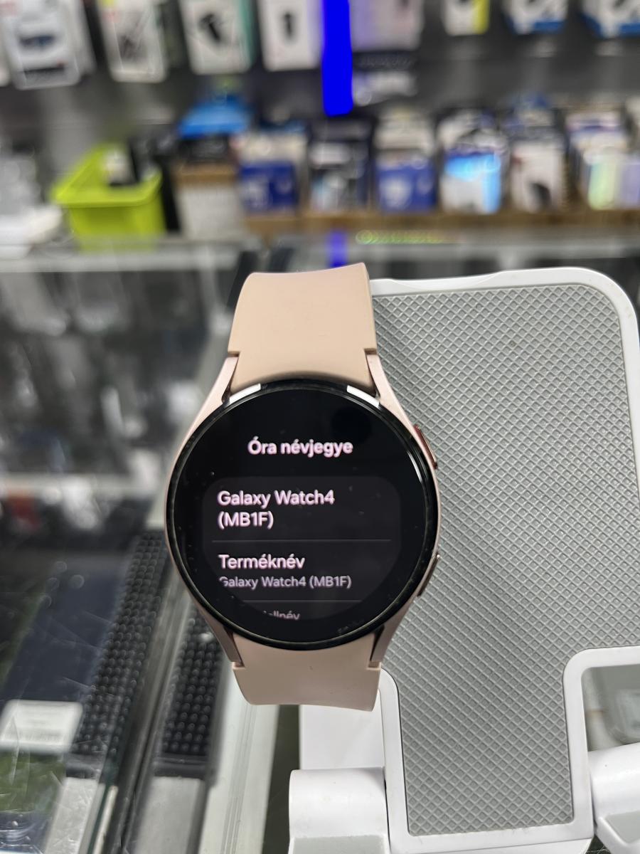 Samsung SM-R860 Galaxy Watch4 , Rózsaarany 40 mm Okosóra, HASZNÁLT