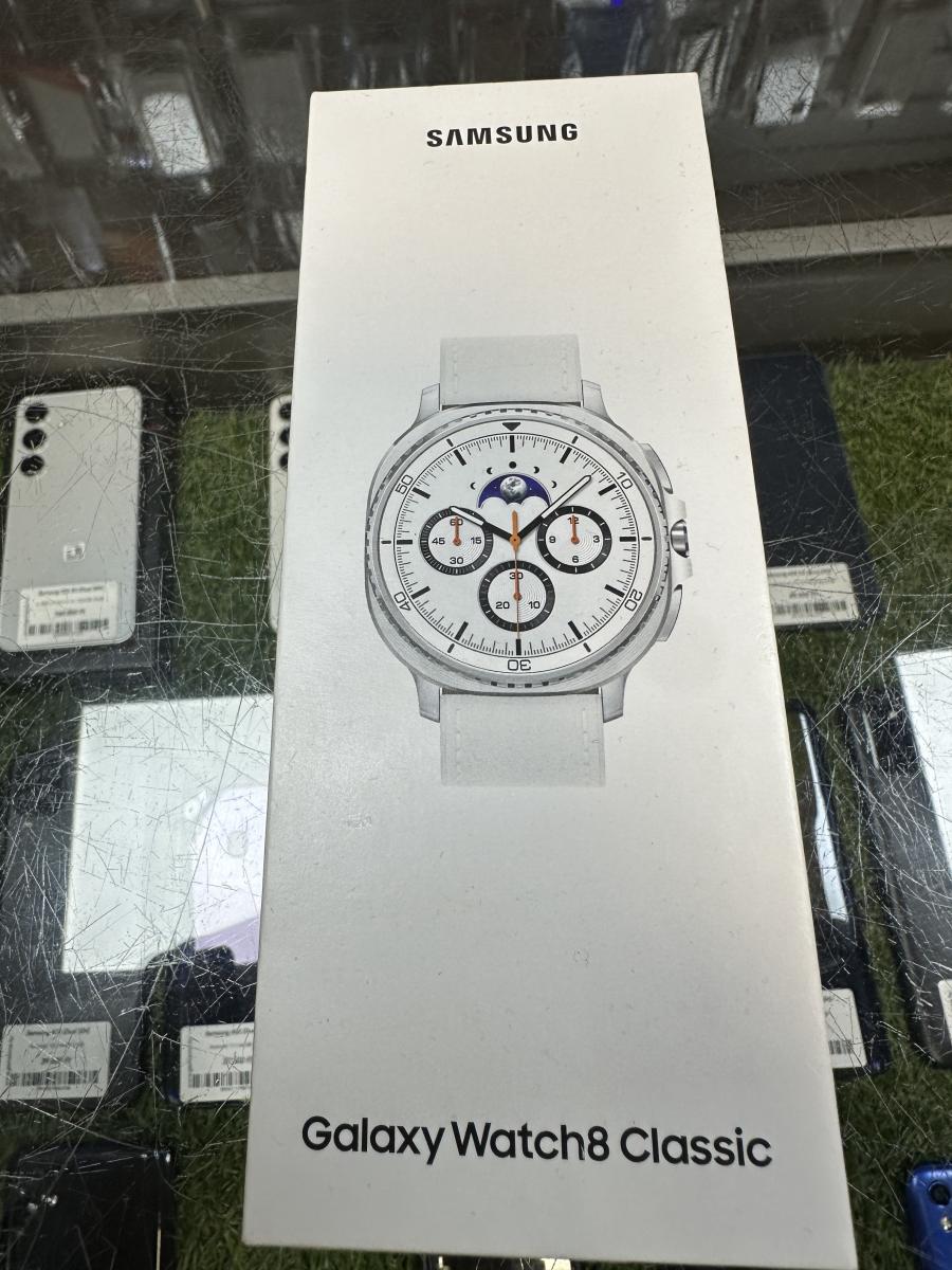 Samsung Galaxy Watch 8 Classic White  46mm BT (SM-L500) Okos&oacute;ra, Feh&eacute;r, haszn&aacute;lt 